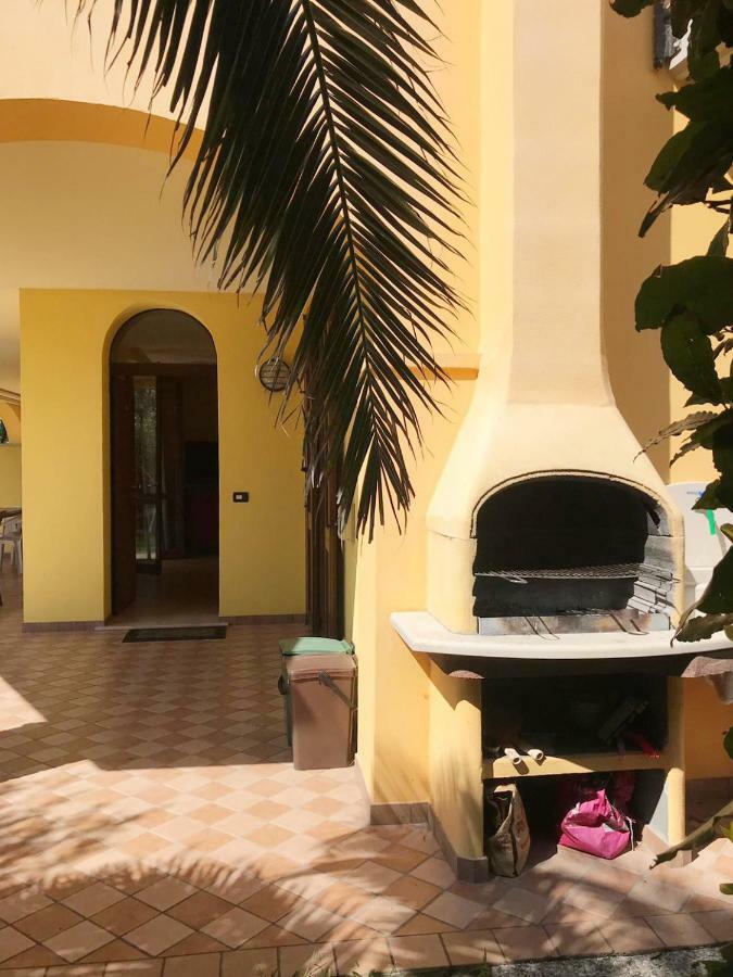 Villa The Sweet Rose With Pool Manerba del Garda Dış mekan fotoğraf
