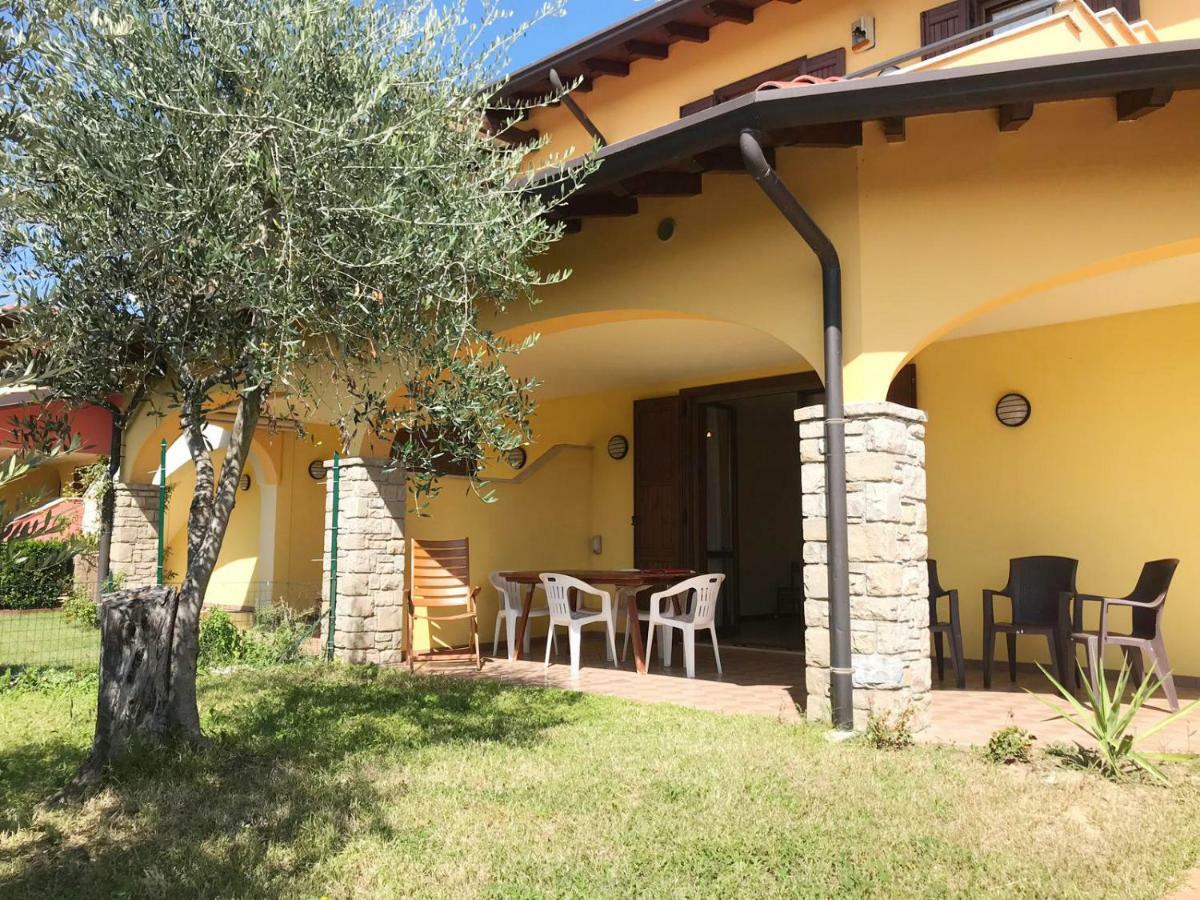 Villa The Sweet Rose With Pool Manerba del Garda Dış mekan fotoğraf
