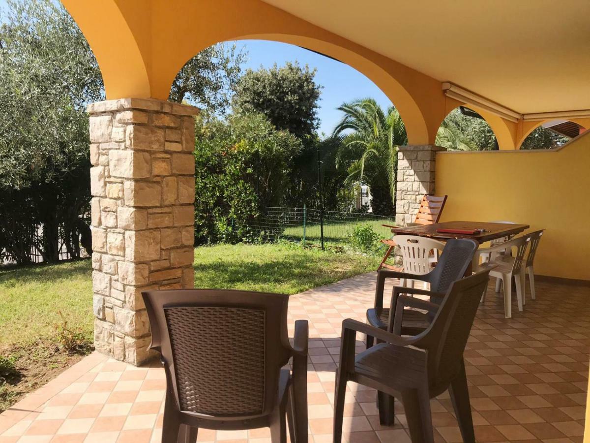 Villa The Sweet Rose With Pool Manerba del Garda Dış mekan fotoğraf