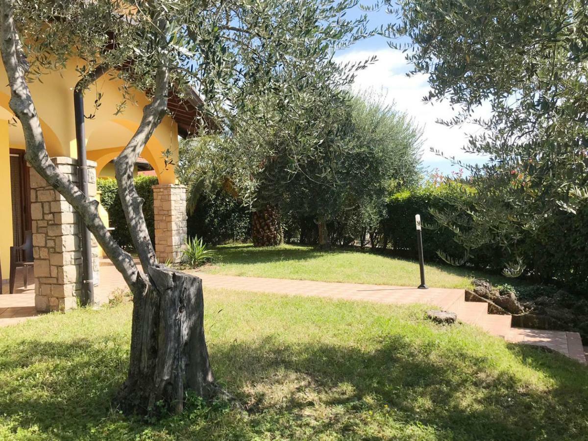 Villa The Sweet Rose With Pool Manerba del Garda Dış mekan fotoğraf