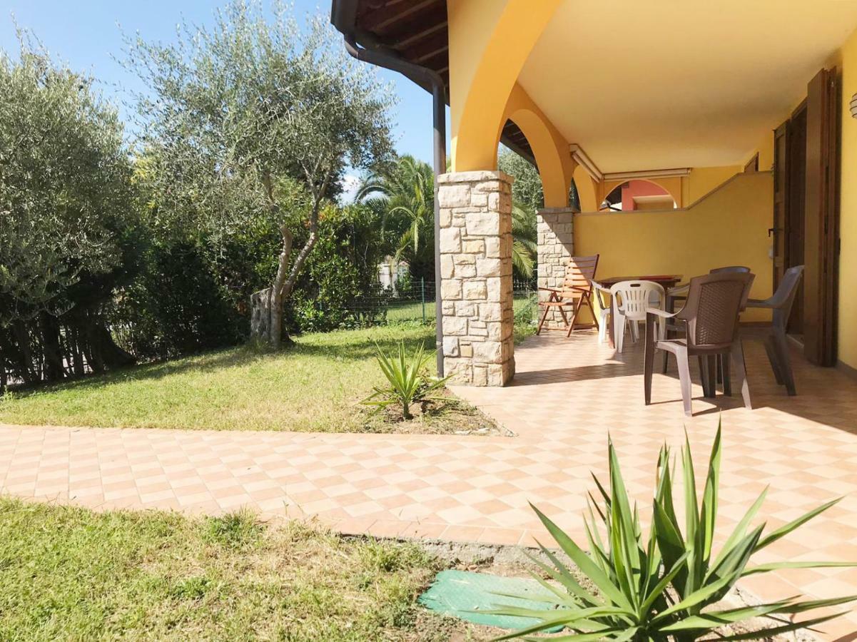 Villa The Sweet Rose With Pool Manerba del Garda Dış mekan fotoğraf