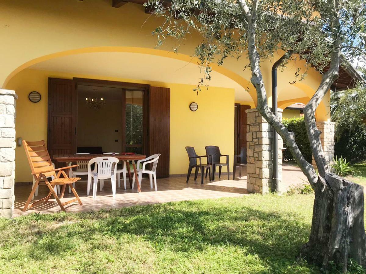 Villa The Sweet Rose With Pool Manerba del Garda Dış mekan fotoğraf